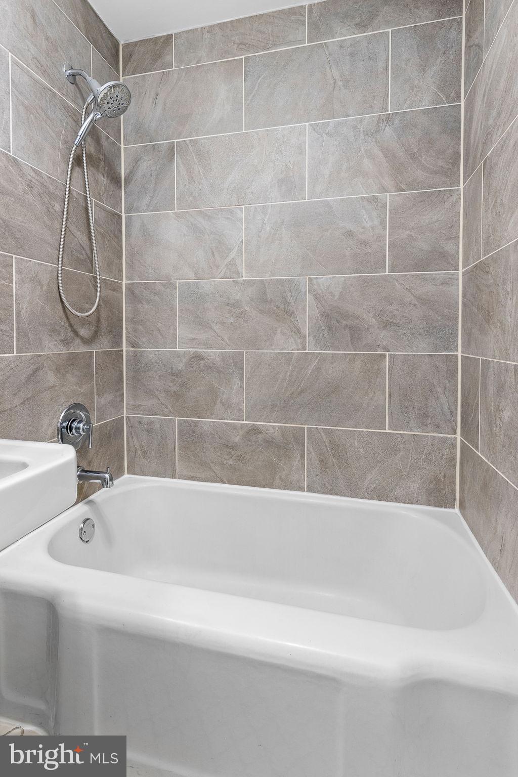 PARKFAIRFAX - Residential