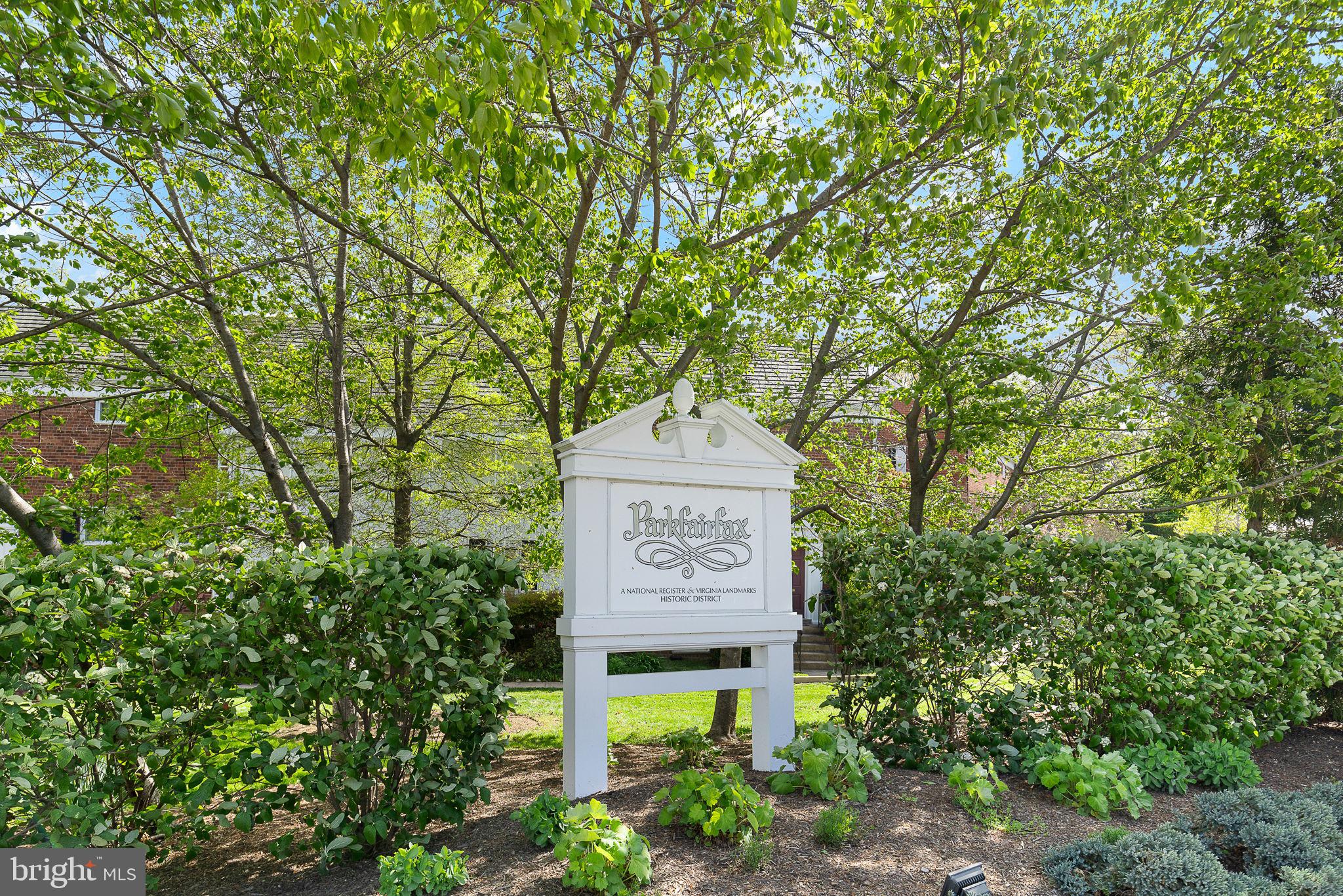 PARKFAIRFAX - Residential