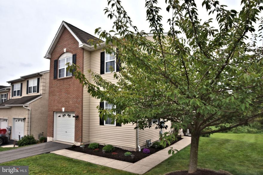 Better hurry - this beauty won't last long! This END unit Townhome is ready for you to move right in. Freshly painted, new carpets installed throughout and finished walk out basement. Kitchen, Living Room and Kitchen on the main floor is all open with lots of windows and gorgeous view of the rear yard. There is an office/den and powder room that completes this floor. Upstairs are 3 bedrooms with a large Master Bedroom and spacious Master Bathroom. The laundry area completes this floor. The finished walk out basement has plenty of room for entertaining family and friends.