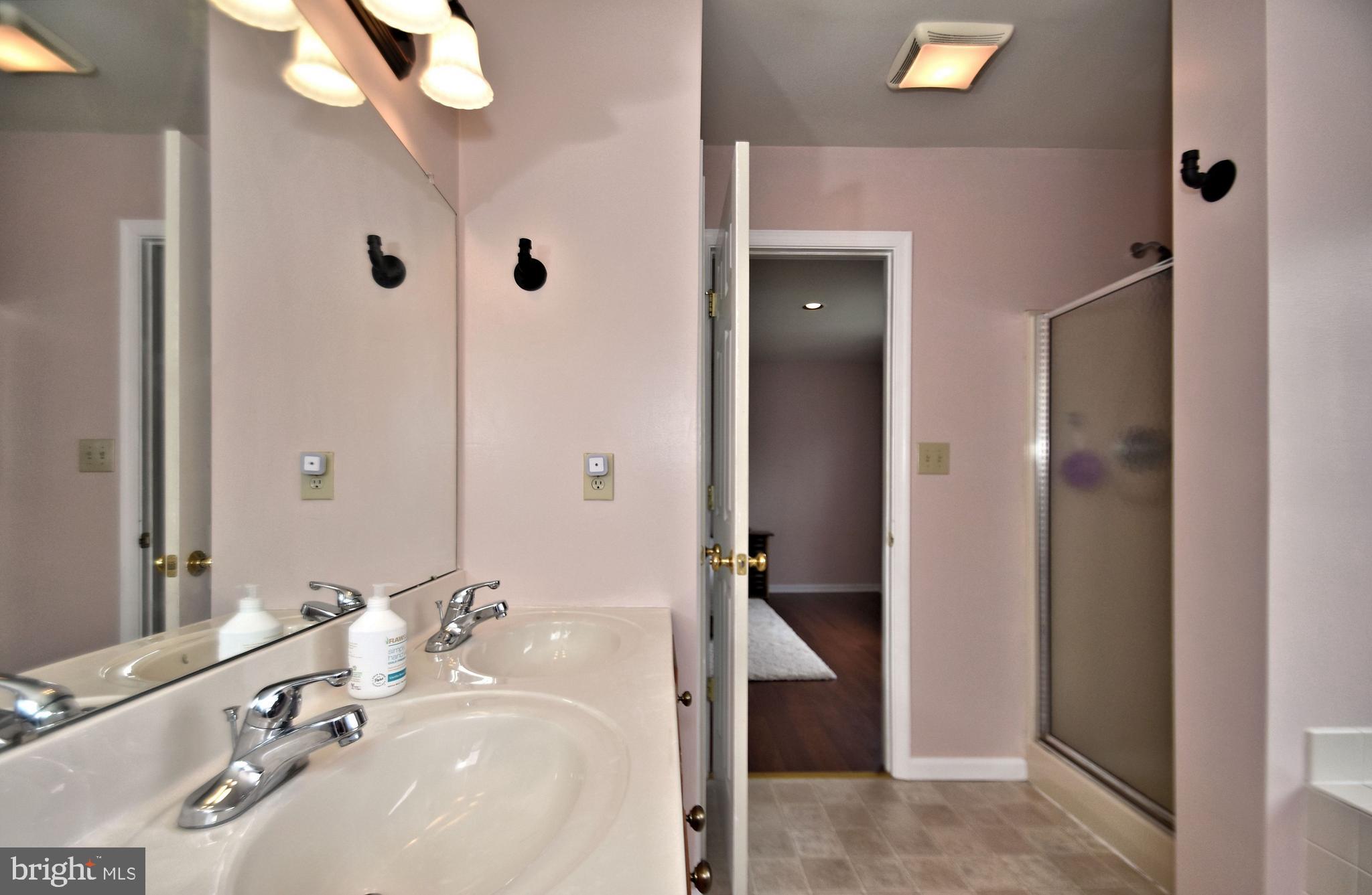 CODDINGTON VIEW - Residential