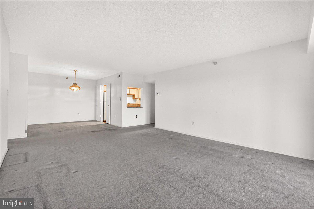 FAIRWAYS NORTH - Residential