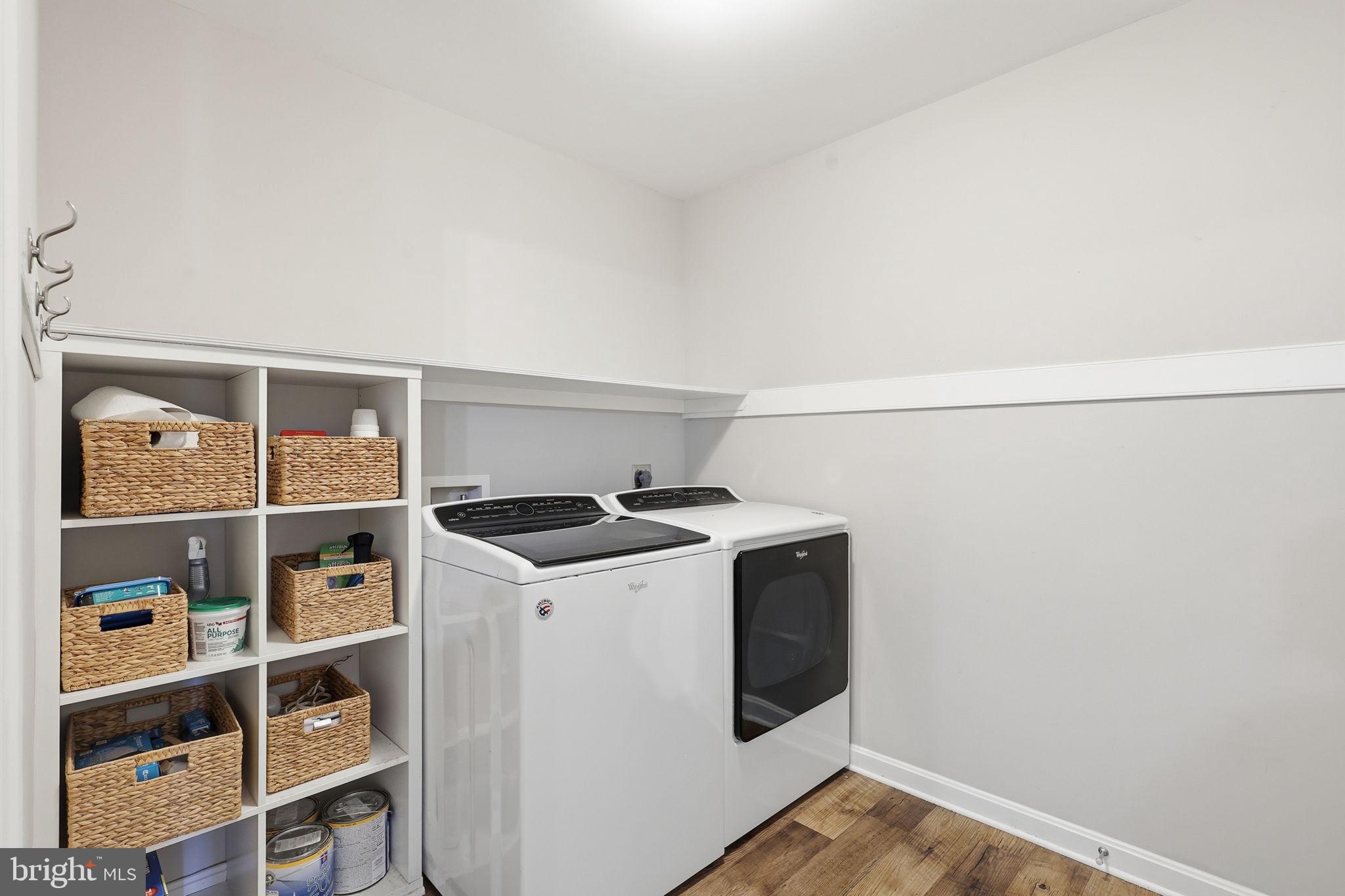 LAKE OF THE WOODS - Residential