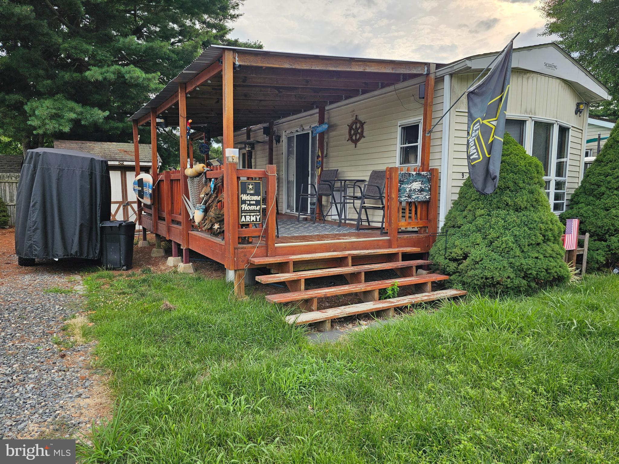 203,202 OKLAWAHA LANE GLEN 9