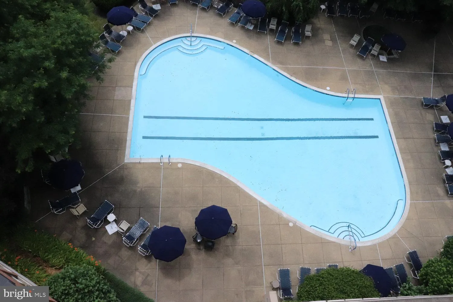 Elkins Park, Pennsylvania 19027, United States, 2 Bedrooms Bedrooms, ,2 BathroomsBathrooms,Residential,Pending,83991