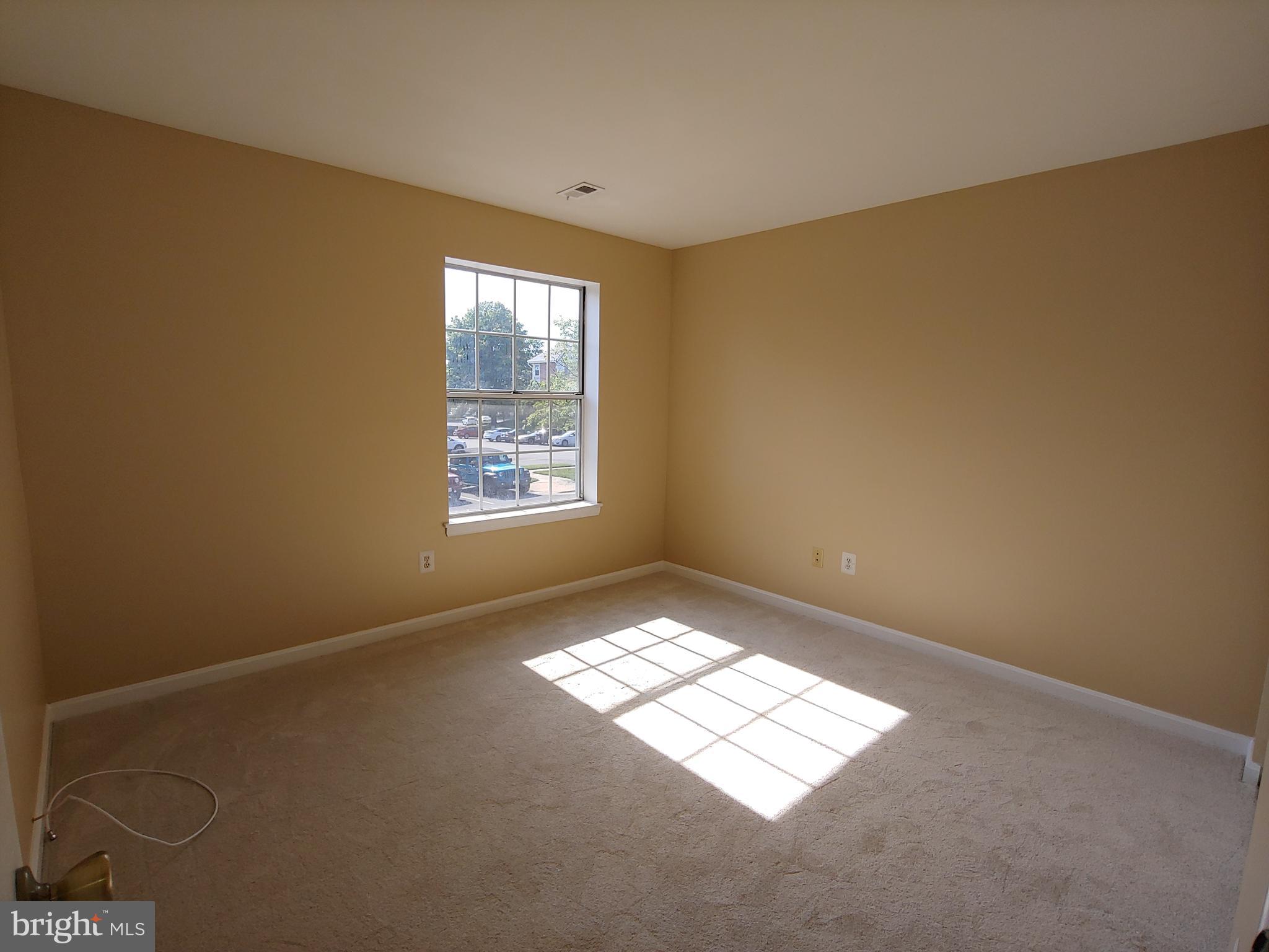 CROMWELL FOUNTAIN - Residential Lease