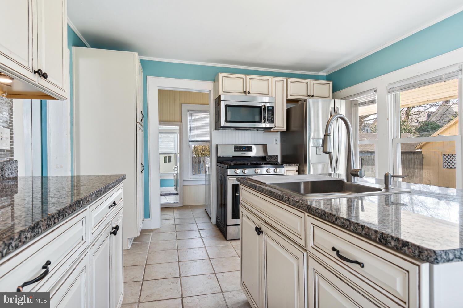 HISTORIC WEST END - Residential