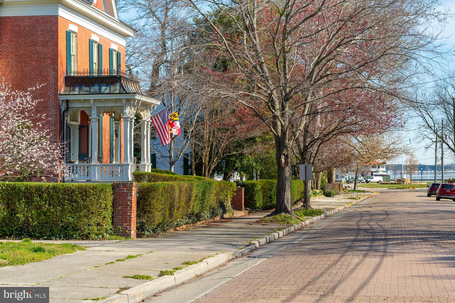 HISTORIC WEST END - Residential