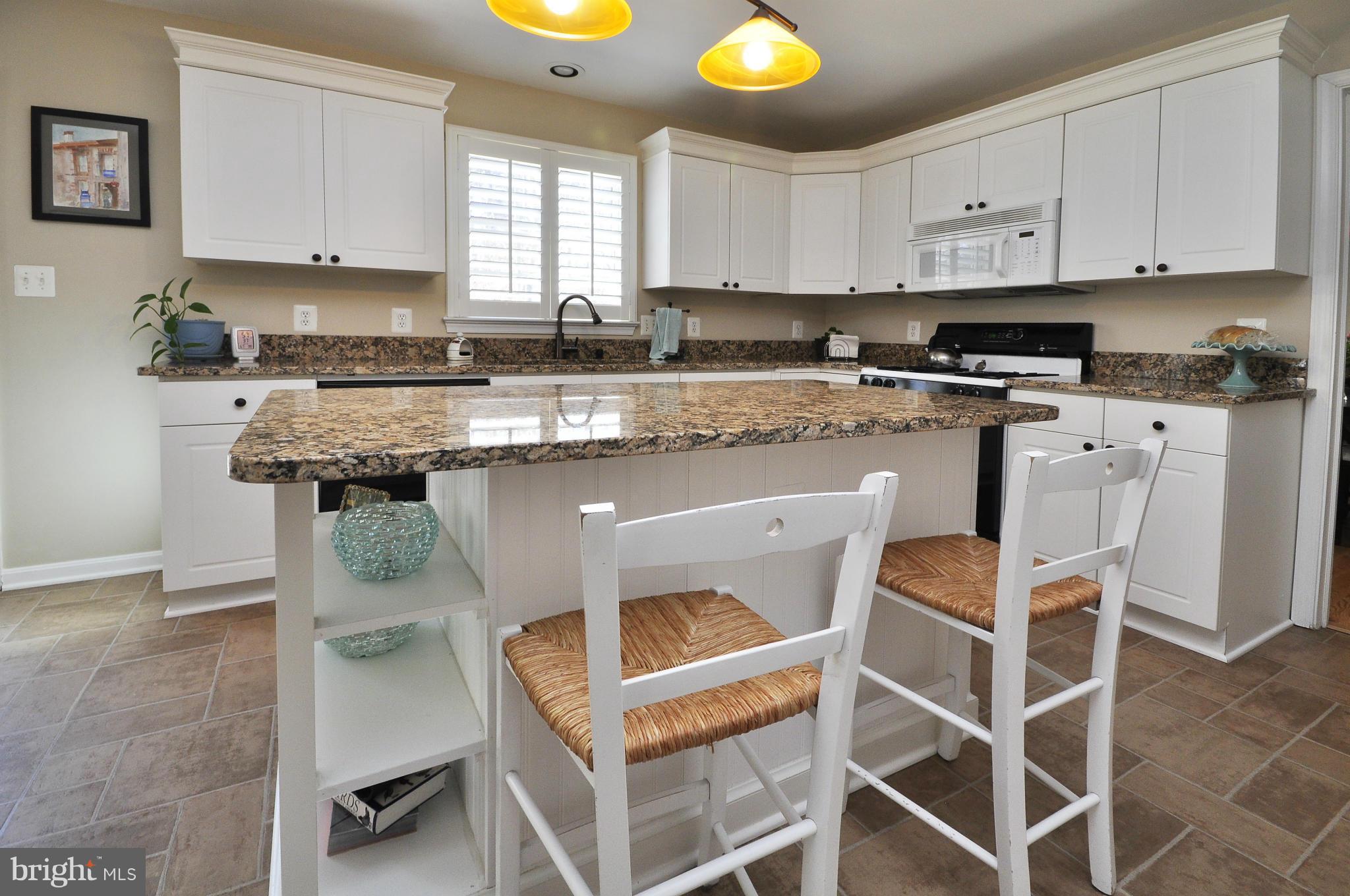 BROOKSTONE - Residential