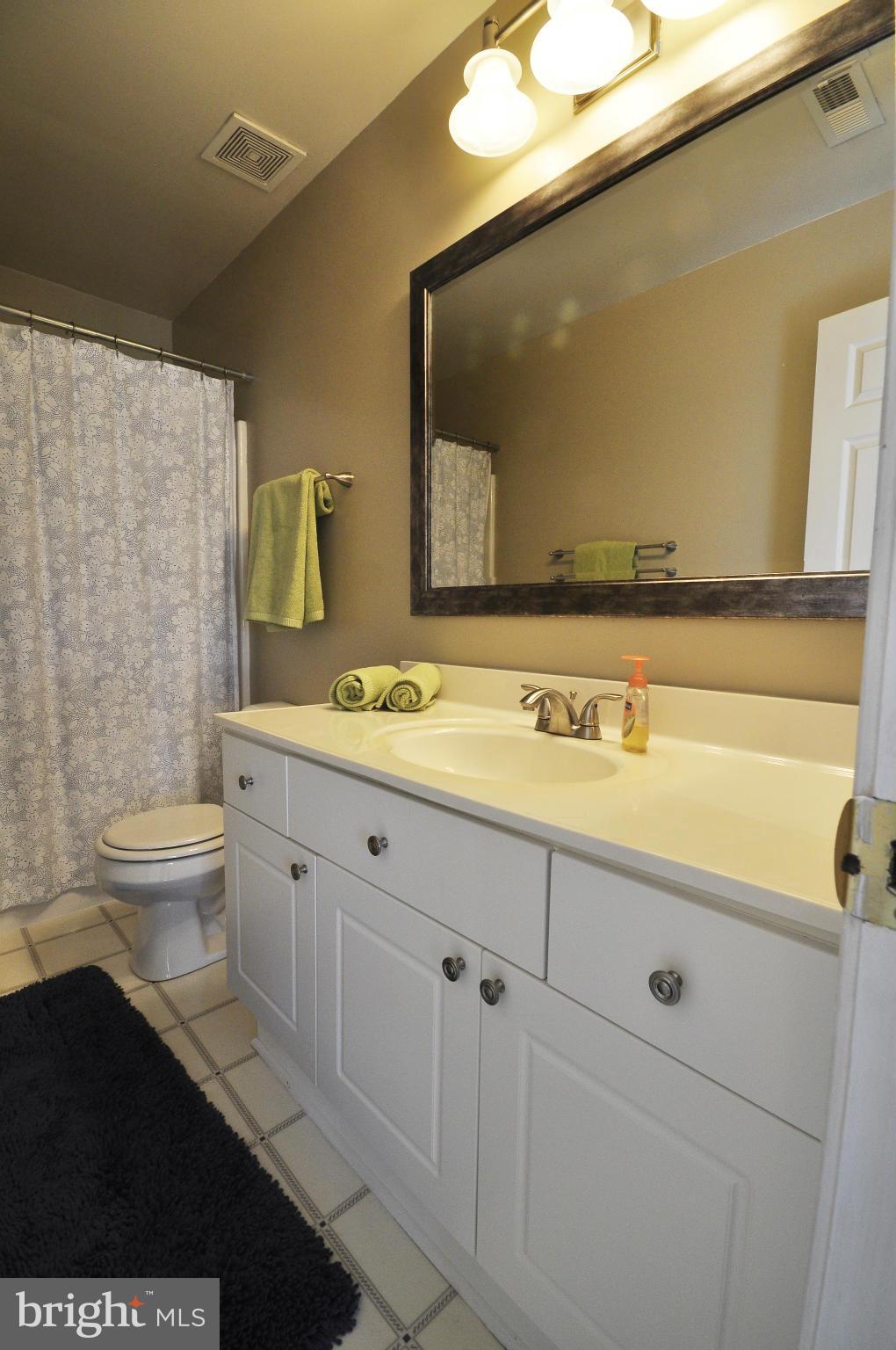 BROOKSTONE - Residential