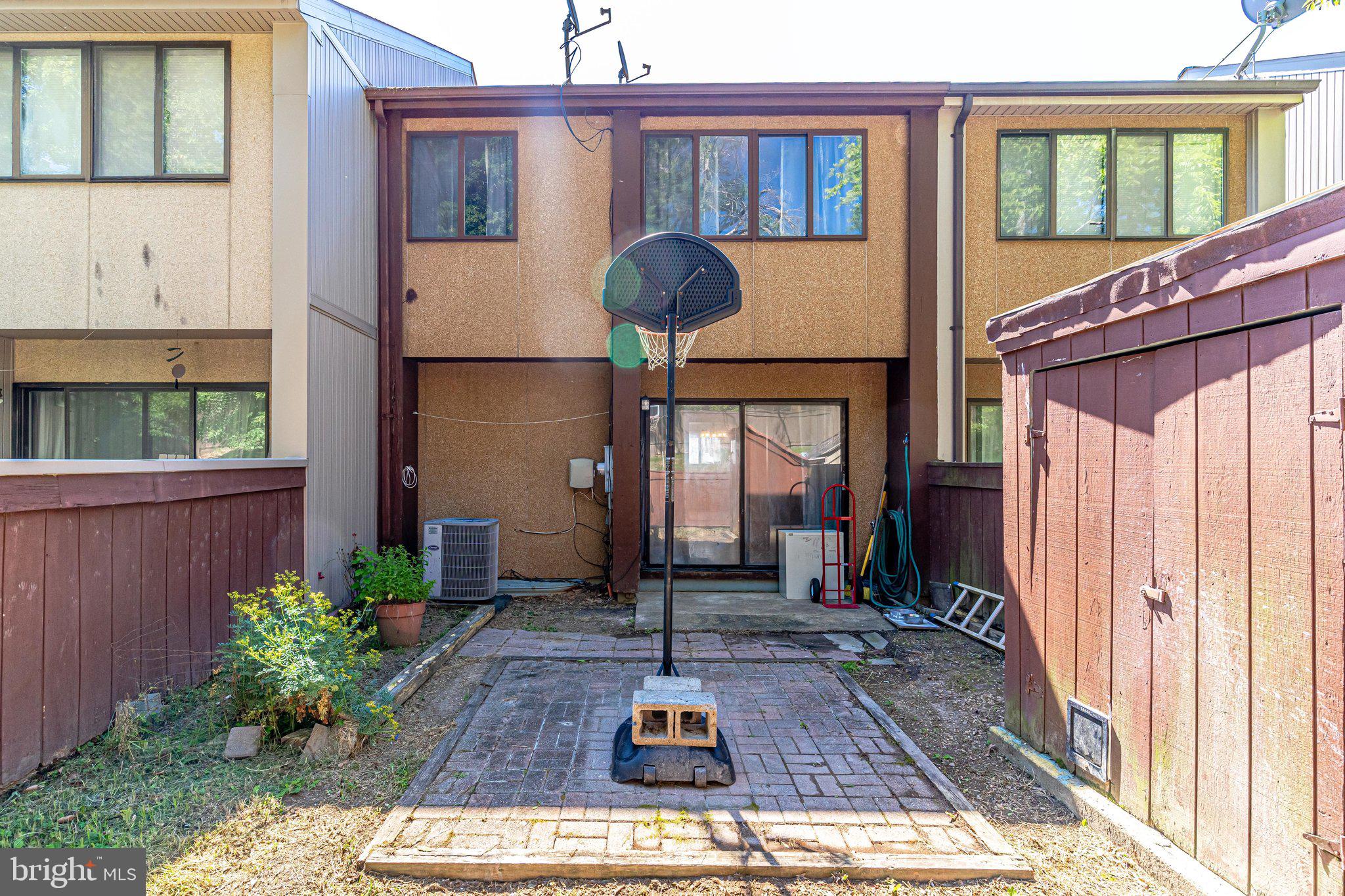 RIPPON LANDING - Residential