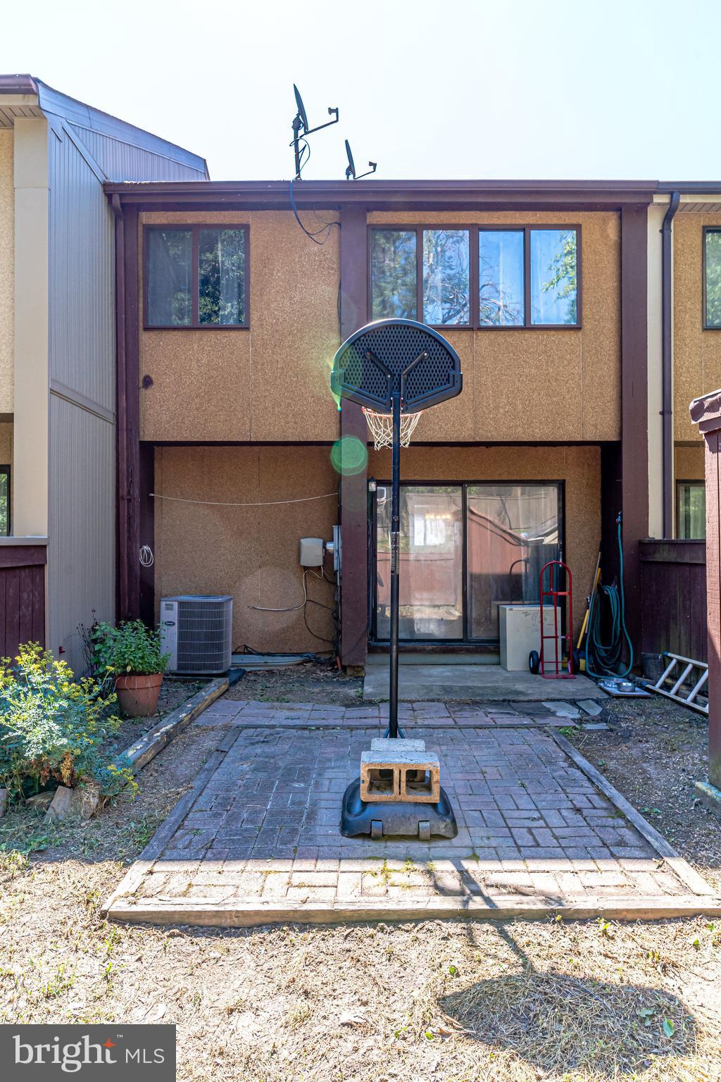 RIPPON LANDING - Residential