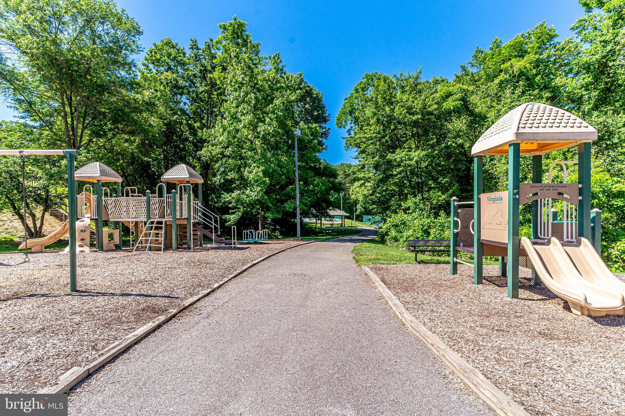 RIPPON LANDING - Residential