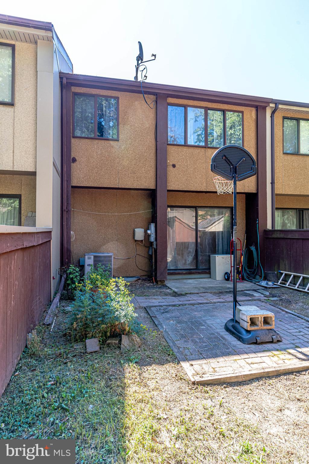 RIPPON LANDING - Residential