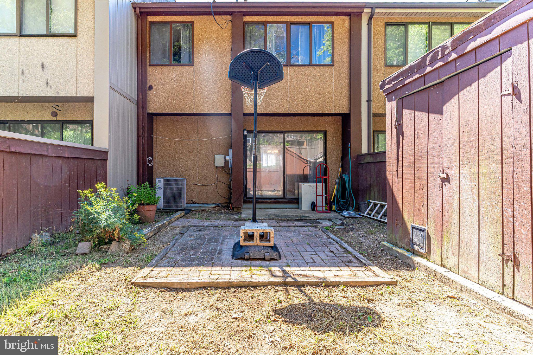 RIPPON LANDING - Residential