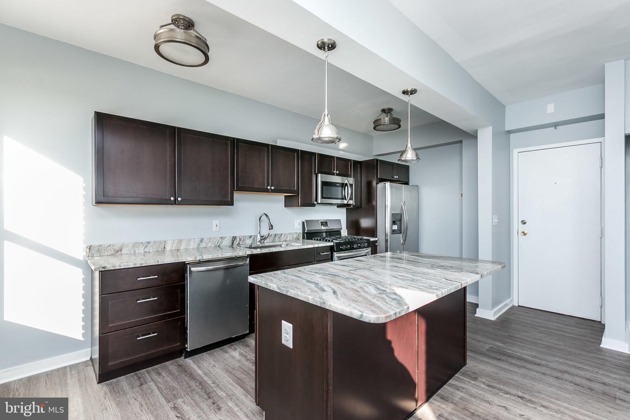 MOUNT VERNON PLACE HISTORIC DISTRICT - Residential Lease