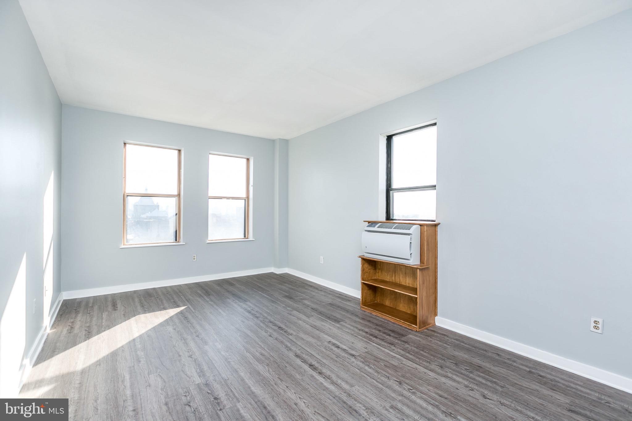 MOUNT VERNON PLACE HISTORIC DISTRICT - Residential Lease