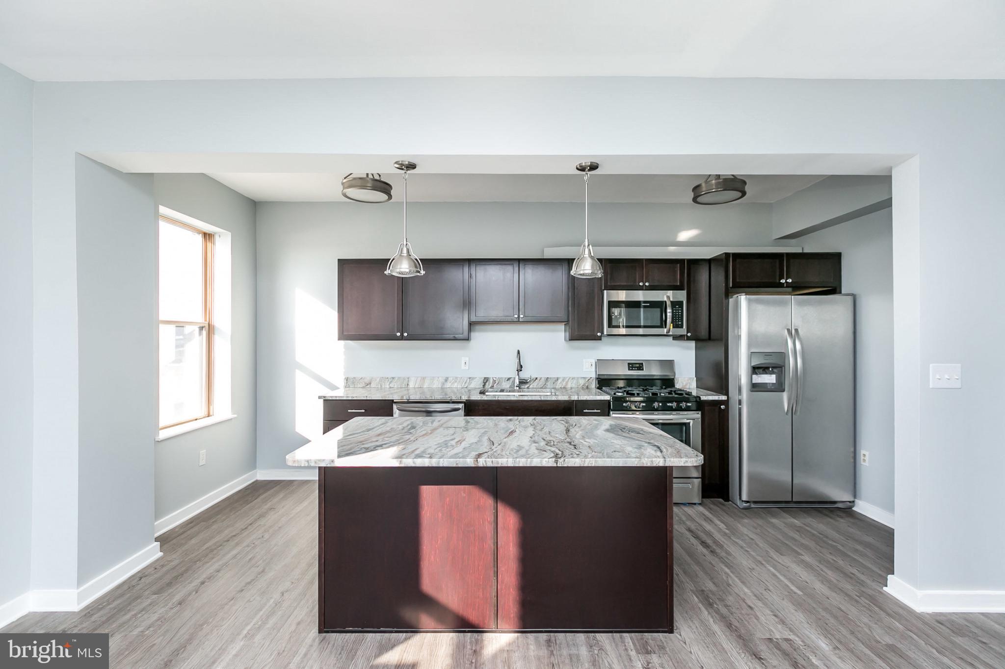 MOUNT VERNON PLACE HISTORIC DISTRICT - Residential Lease