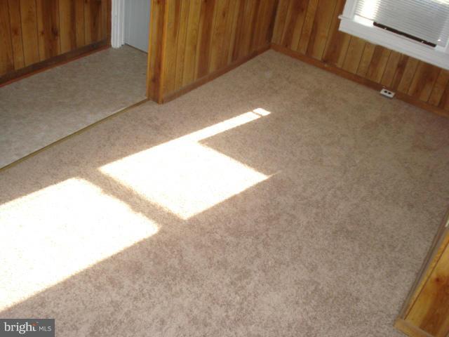 WASHINGTON VILLAGE - Residential