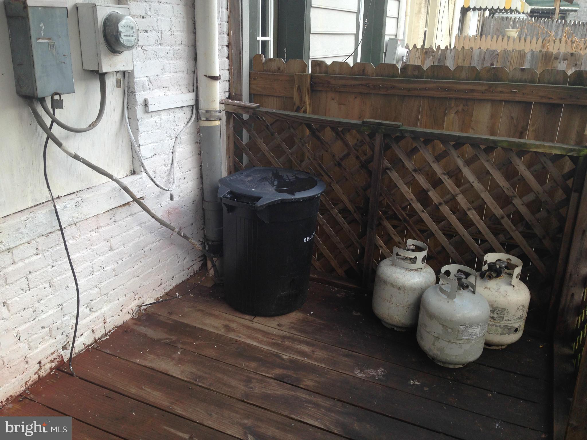 WASHINGTON VILLAGE - Residential