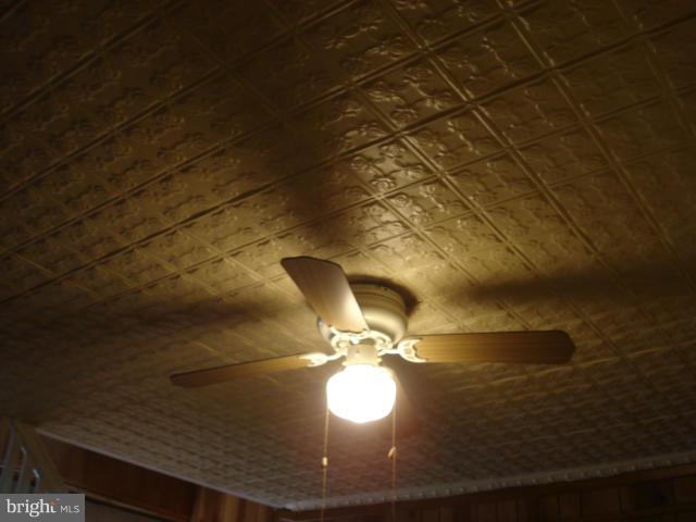 WASHINGTON VILLAGE - Residential