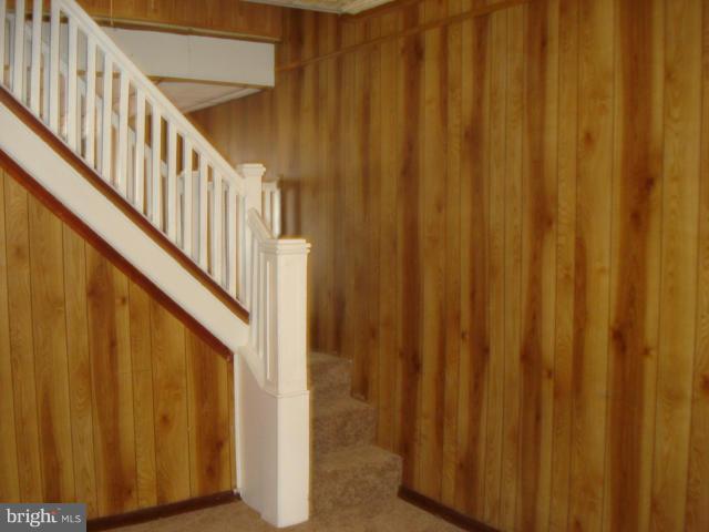 WASHINGTON VILLAGE - Residential