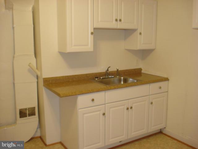 WASHINGTON VILLAGE - Residential