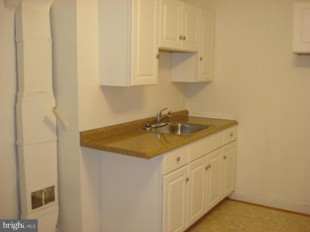 WASHINGTON VILLAGE - Residential