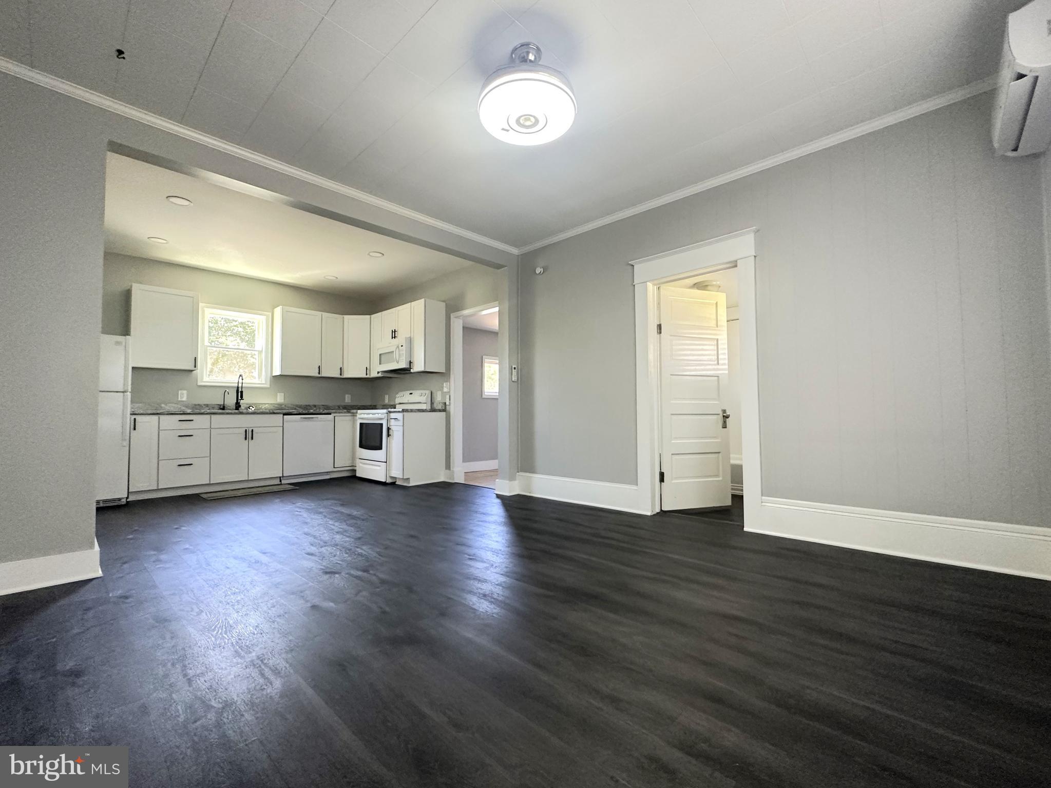 GRASONVILLE - Residential Lease