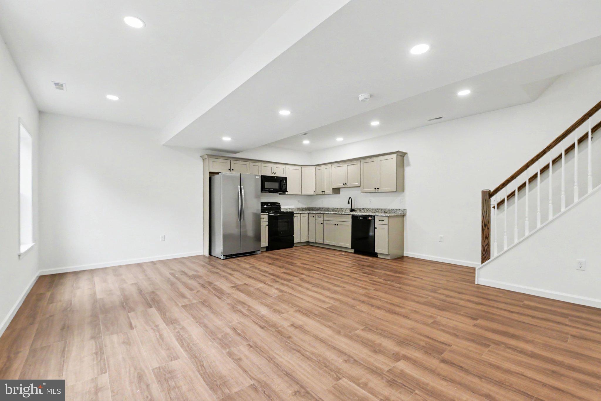 476 GRAVEL HILL ROAD