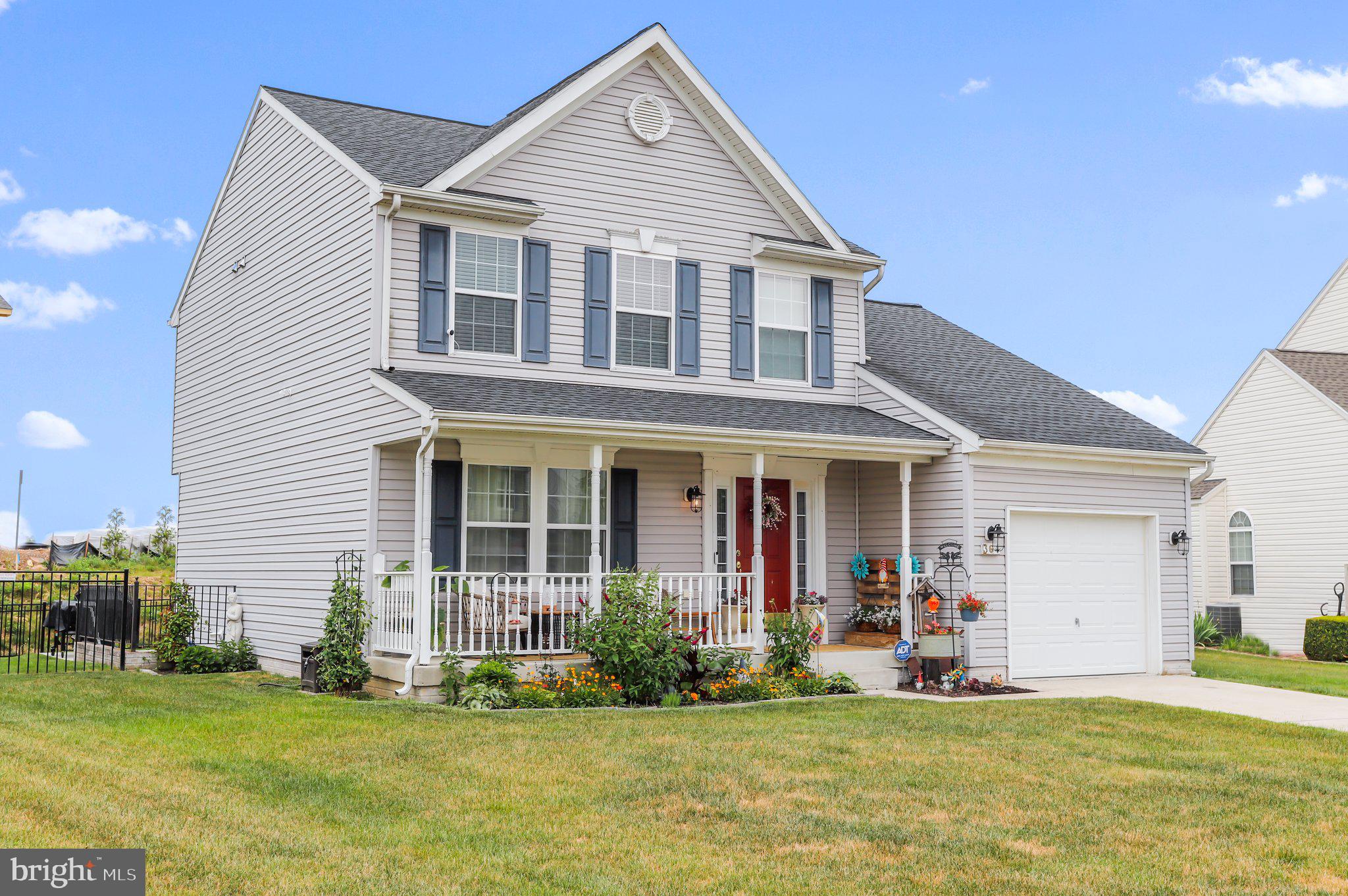 RIVERSIDE VILLAGES - Residential