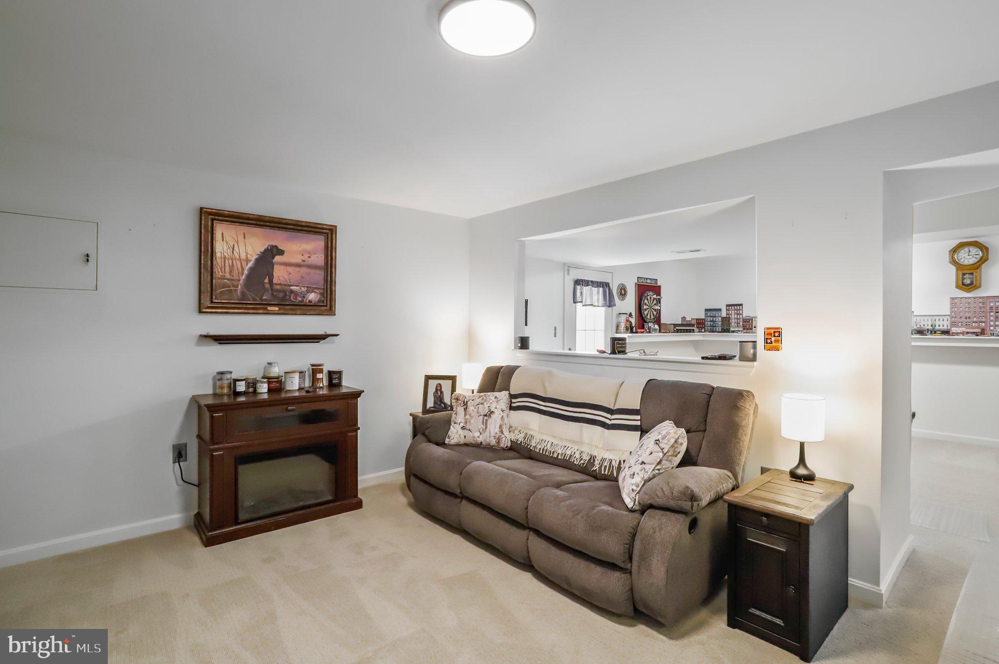 RIVERSIDE VILLAGES - Residential