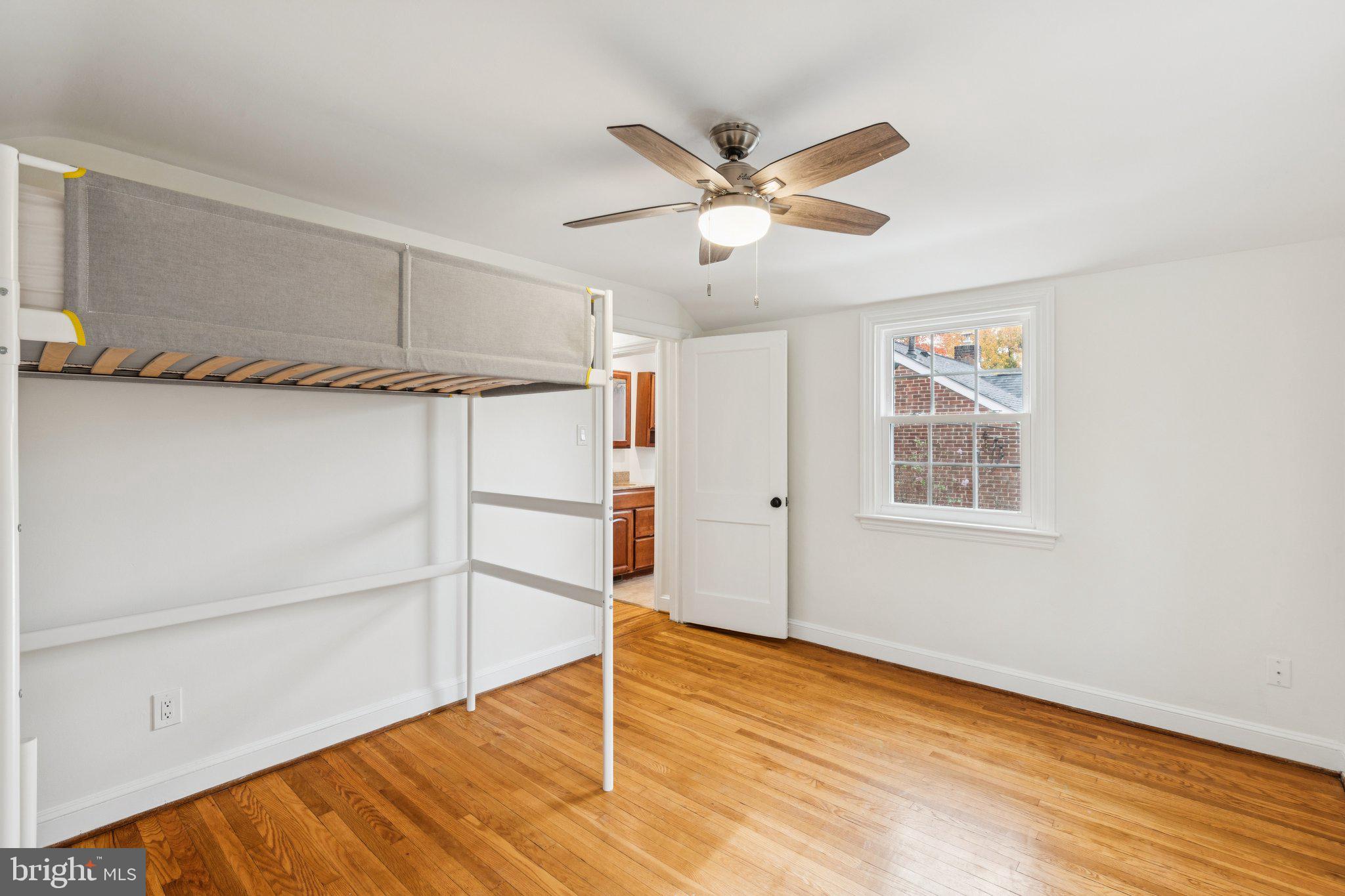 WYNNEWOOD VALLEY - Residential