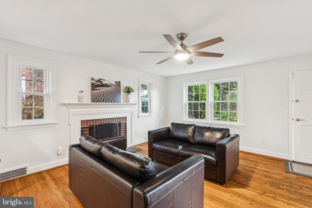 Photo of 222 Harrogate Road, WYNNEWOOD, PA 19096 (MLS # PAMC2160262)