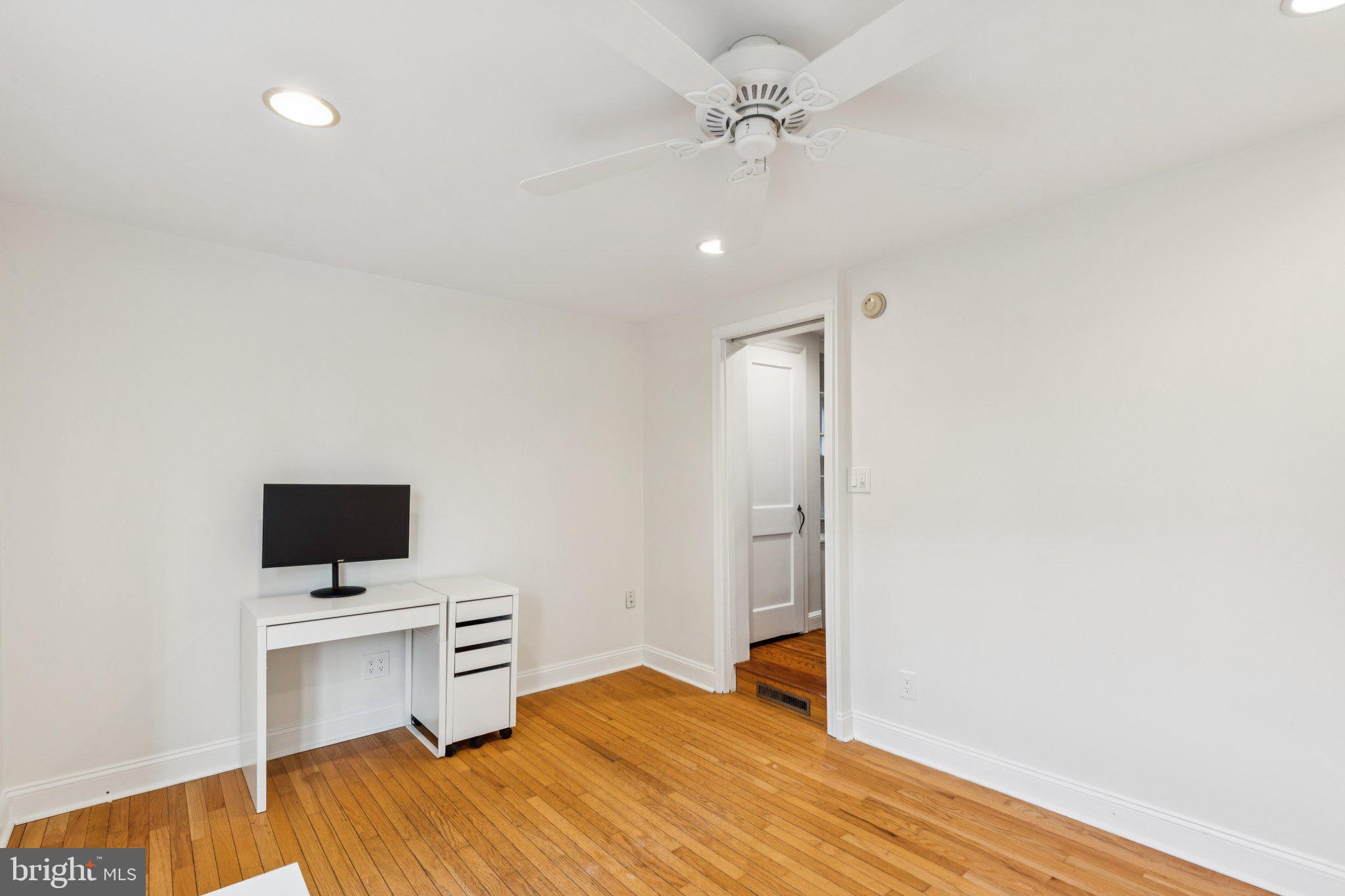 WYNNEWOOD VALLEY - Residential