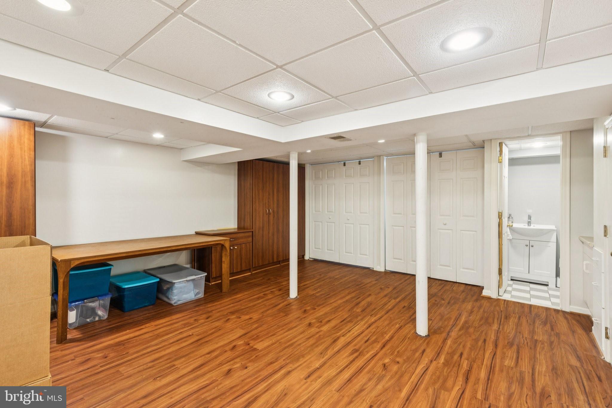 WYNNEWOOD VALLEY - Residential