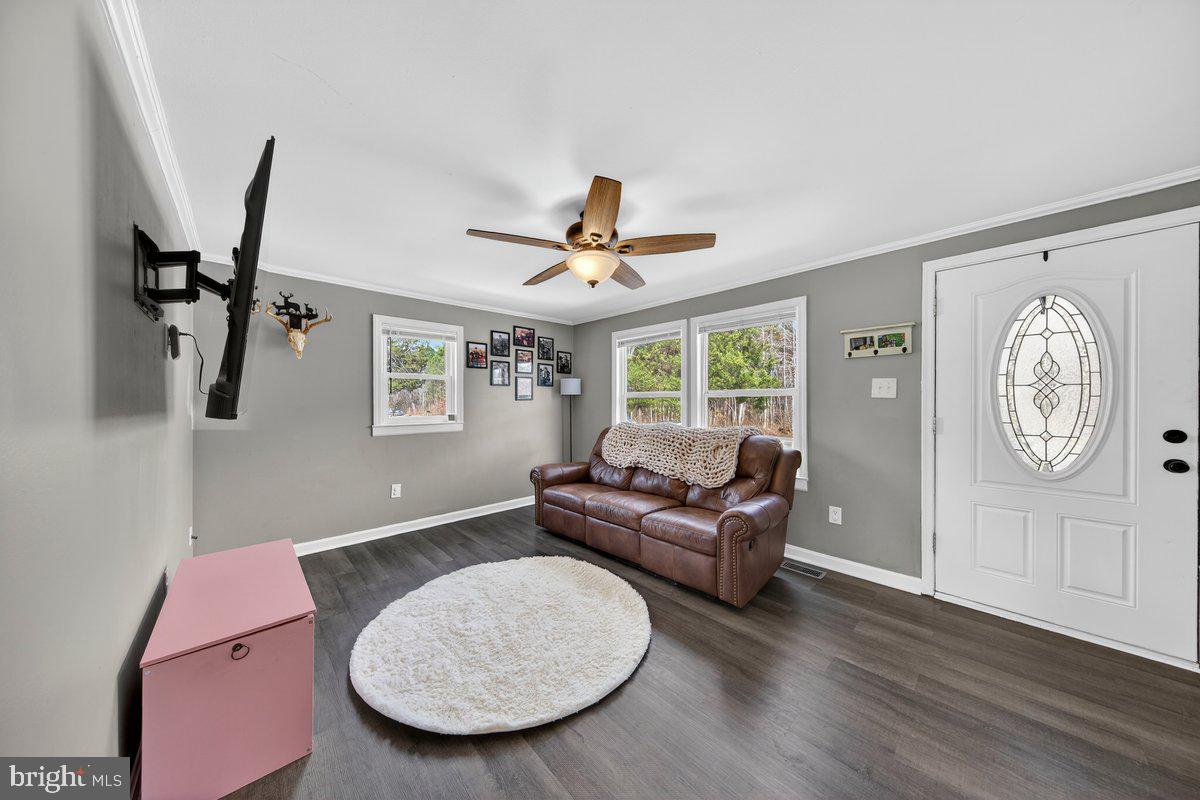 POINT ESTATES - Residential