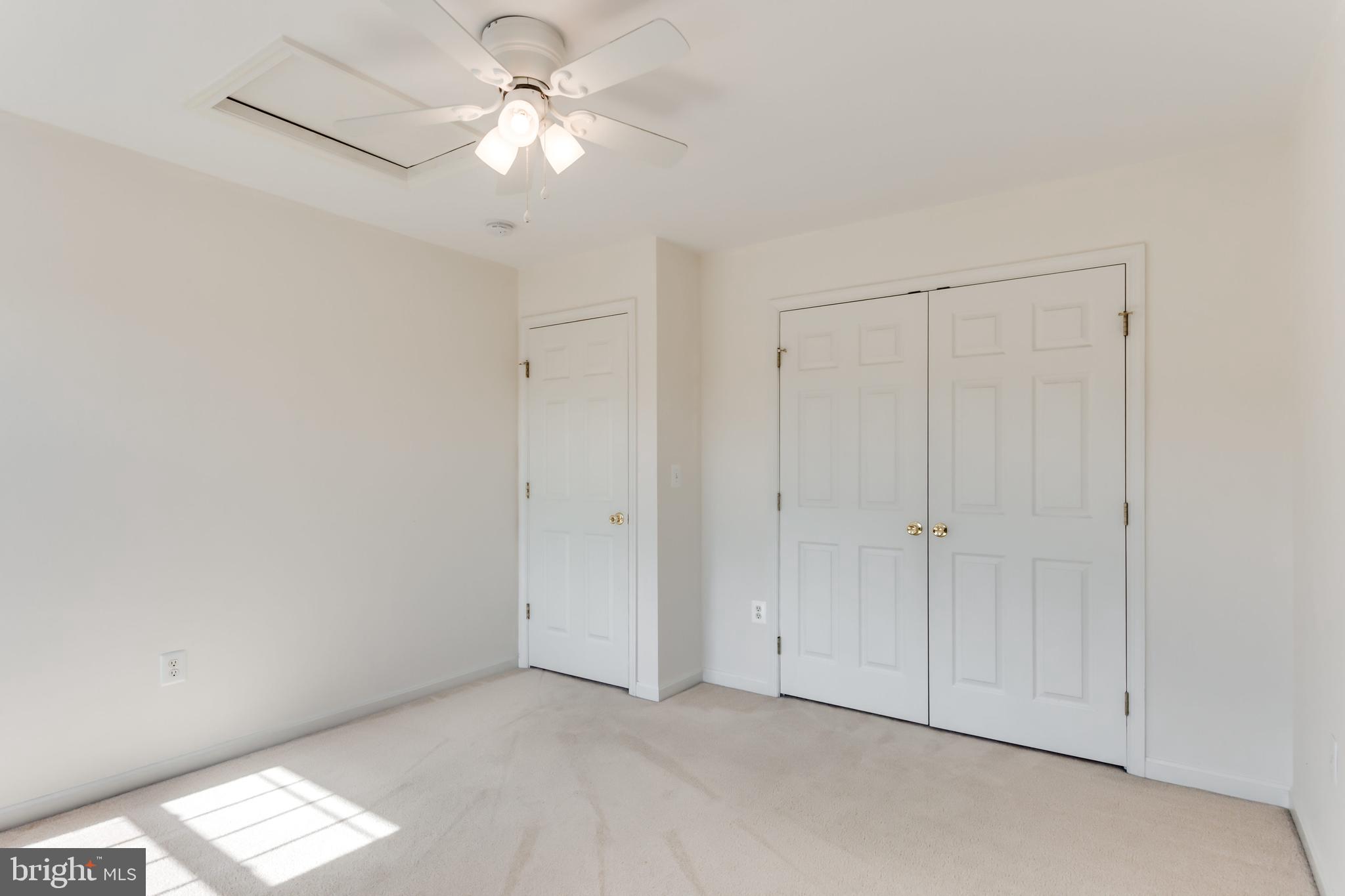 BERRY HILL MANOR - Residential