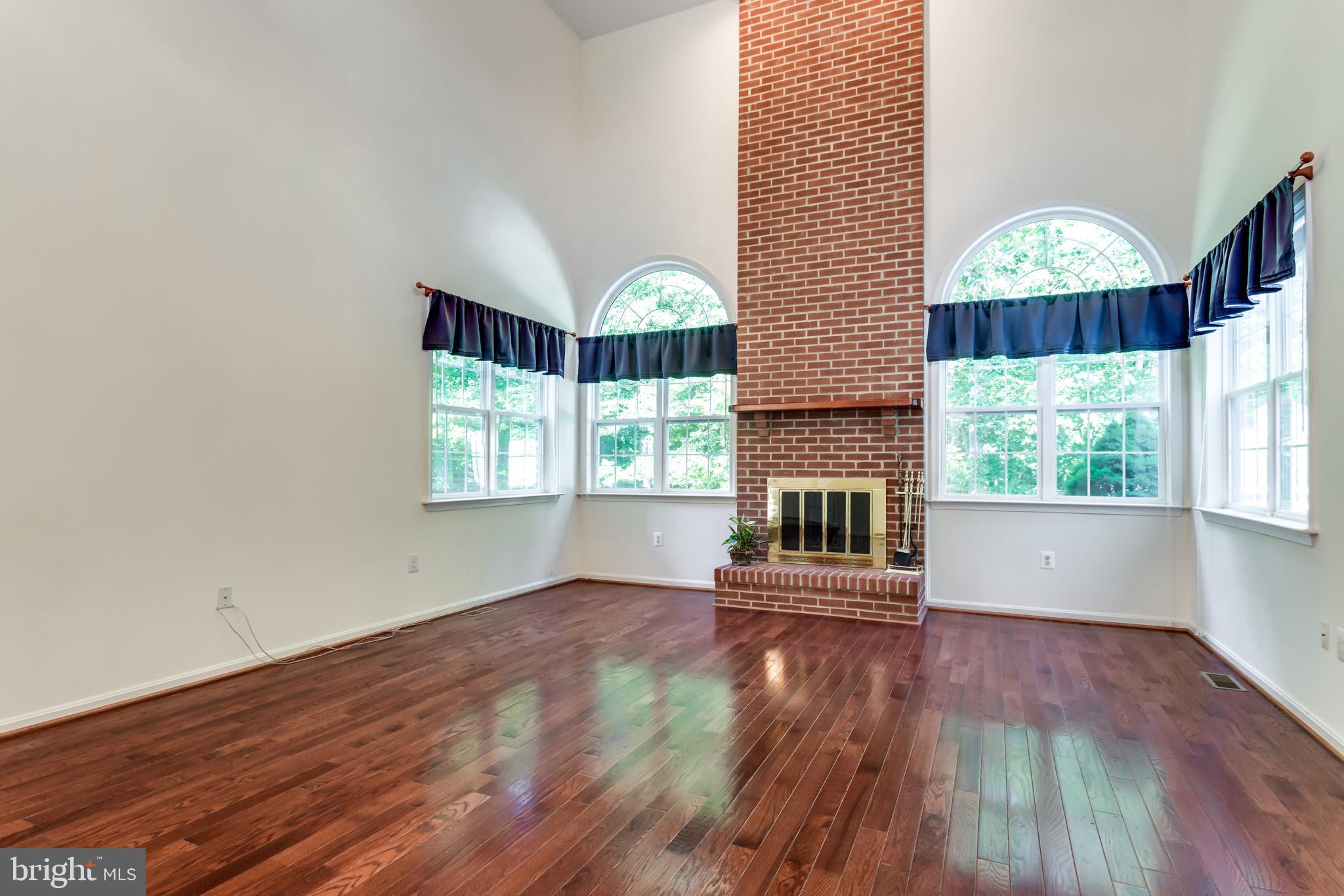 BERRY HILL MANOR - Residential