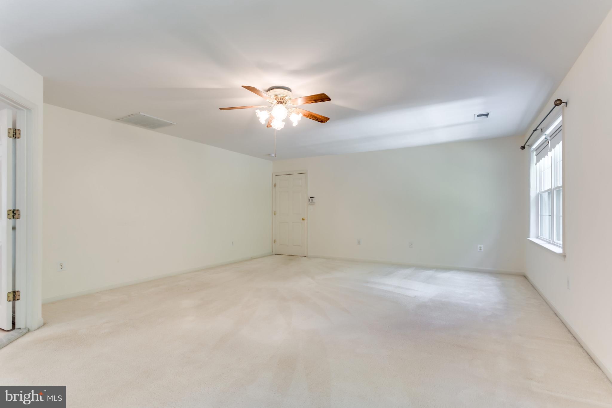 BERRY HILL MANOR - Residential