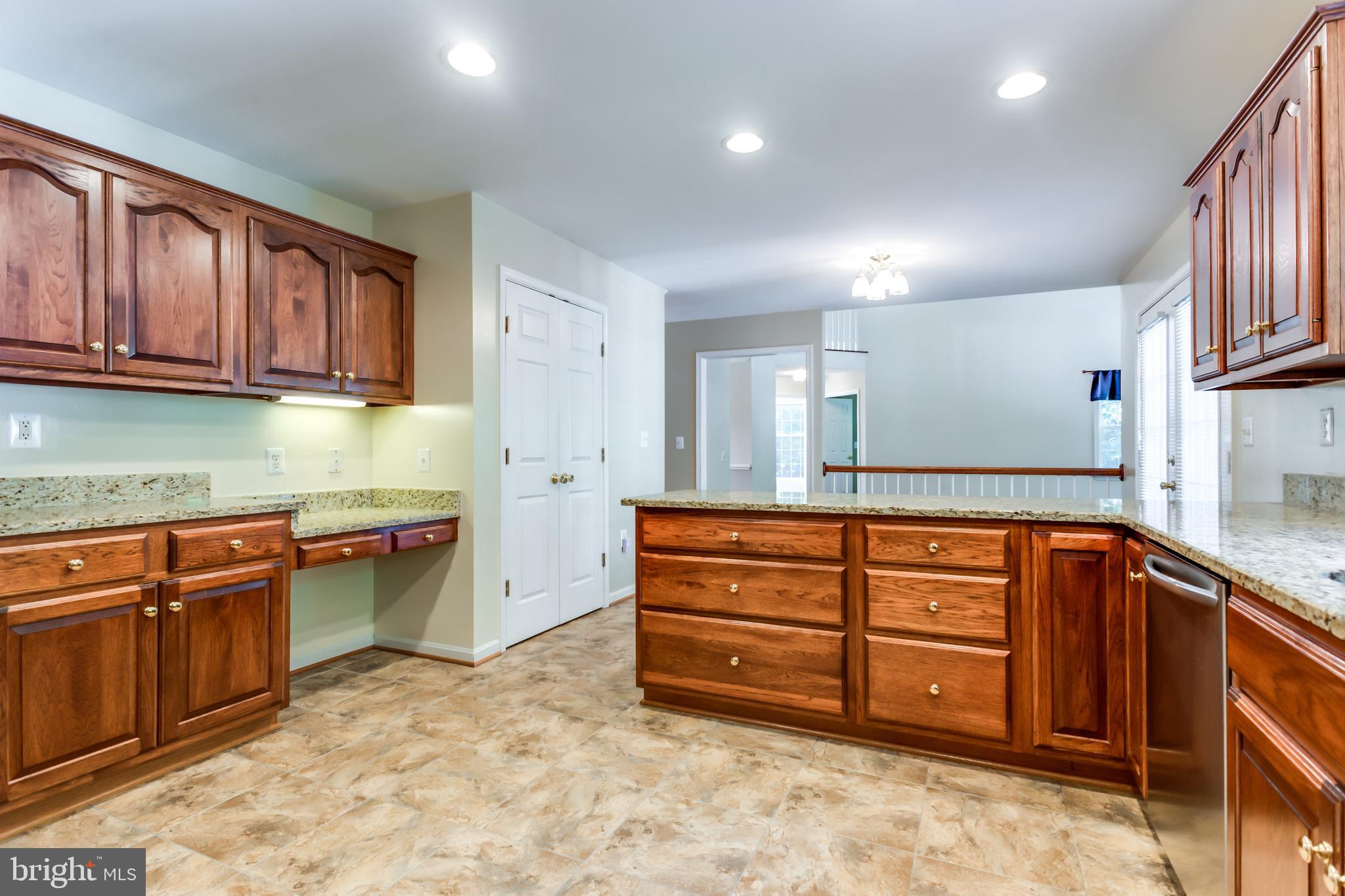 BERRY HILL MANOR - Residential