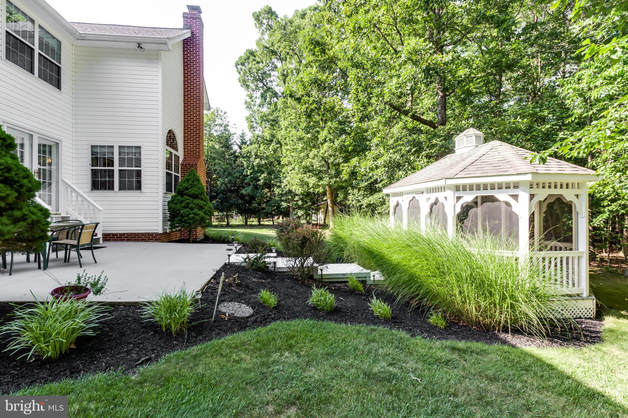 BERRY HILL MANOR - Residential