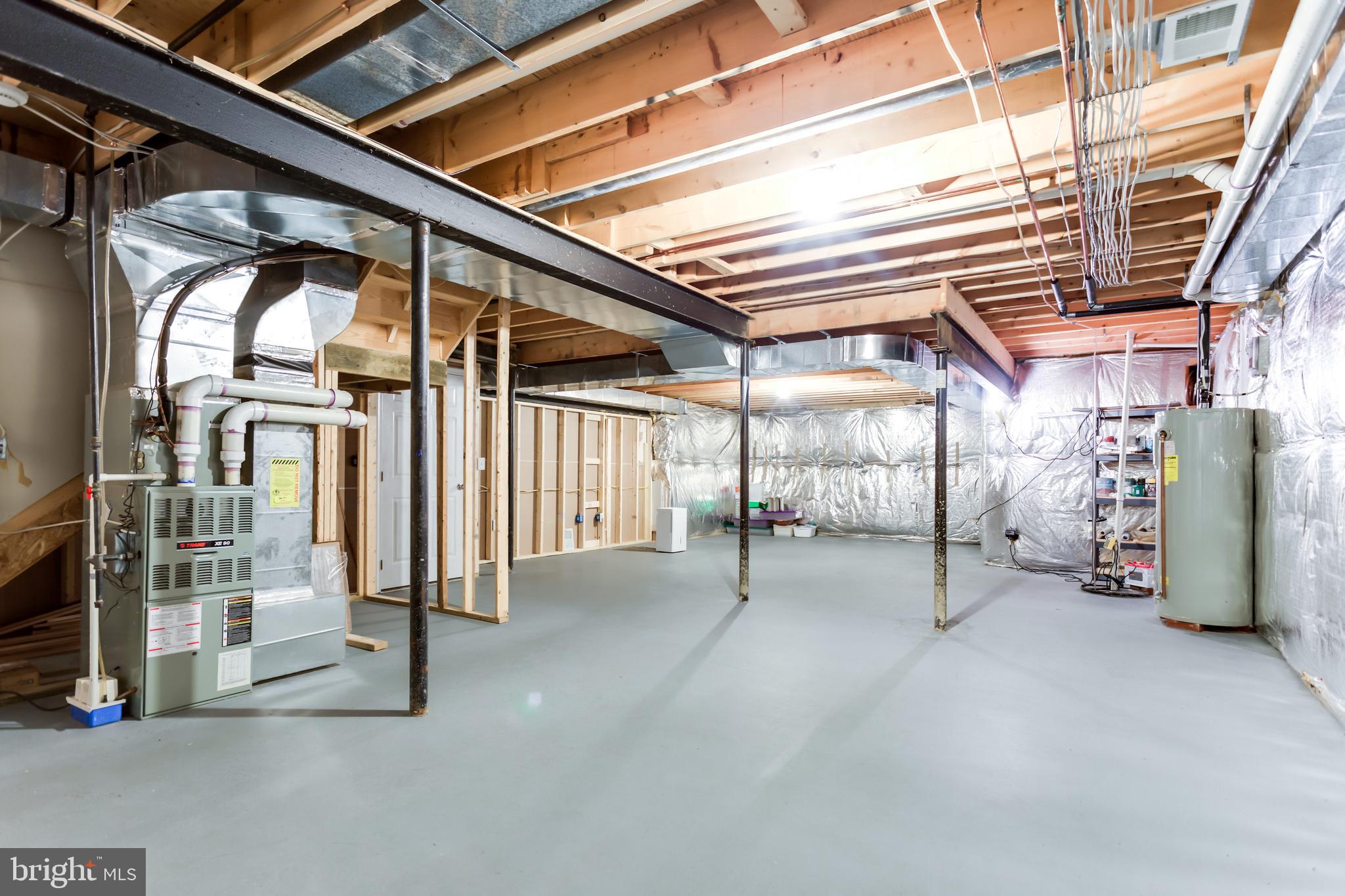 BERRY HILL MANOR - Residential