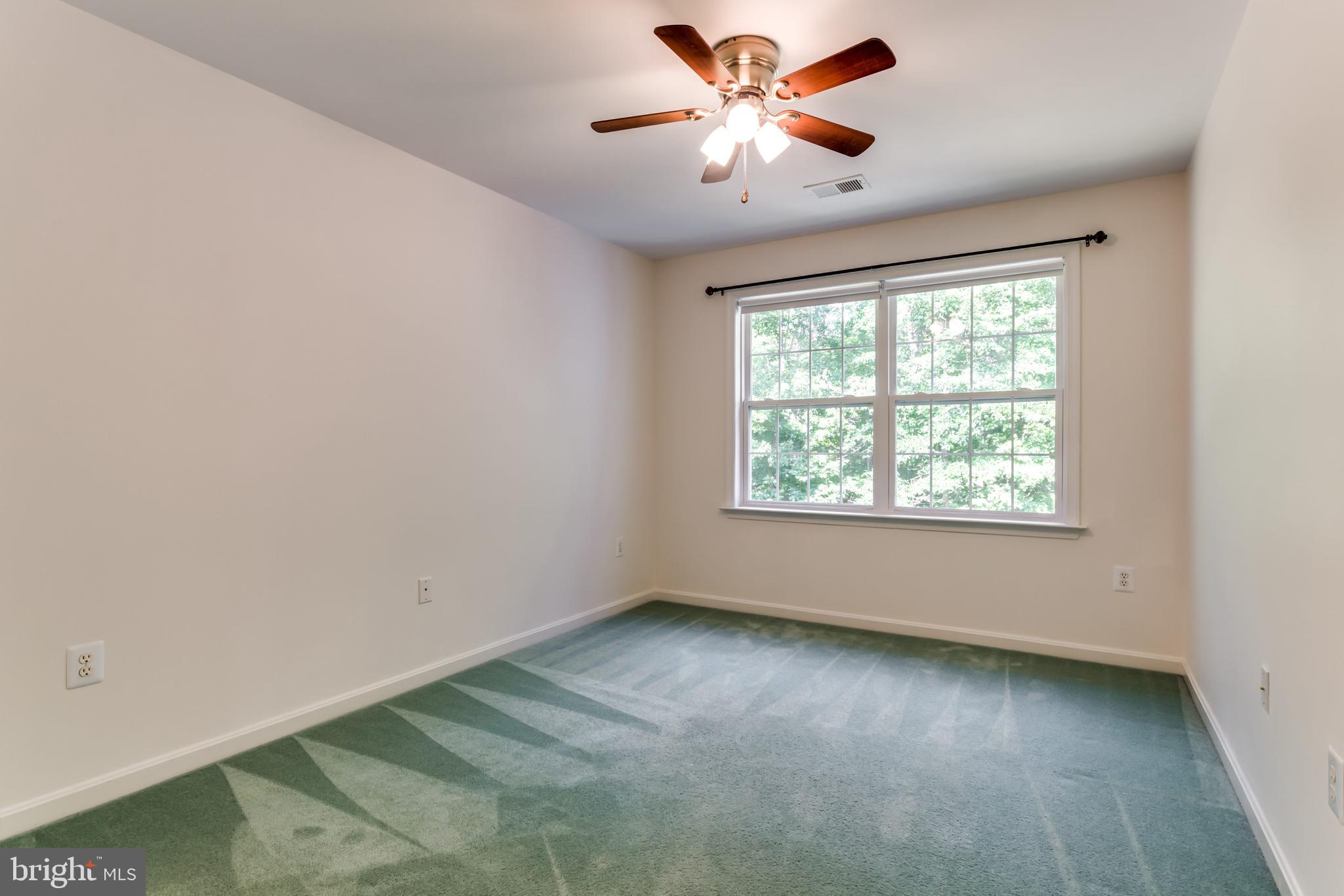 BERRY HILL MANOR - Residential