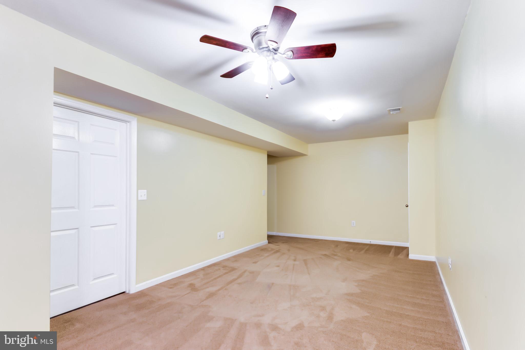 BERRY HILL MANOR - Residential