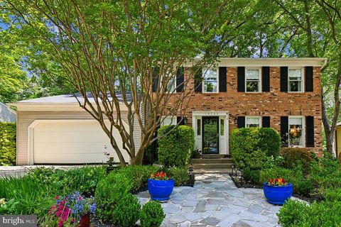 Photo of 15723 Brandywine Road, DUMFRIES, VA 22025 (MLS # VAPW2118666)