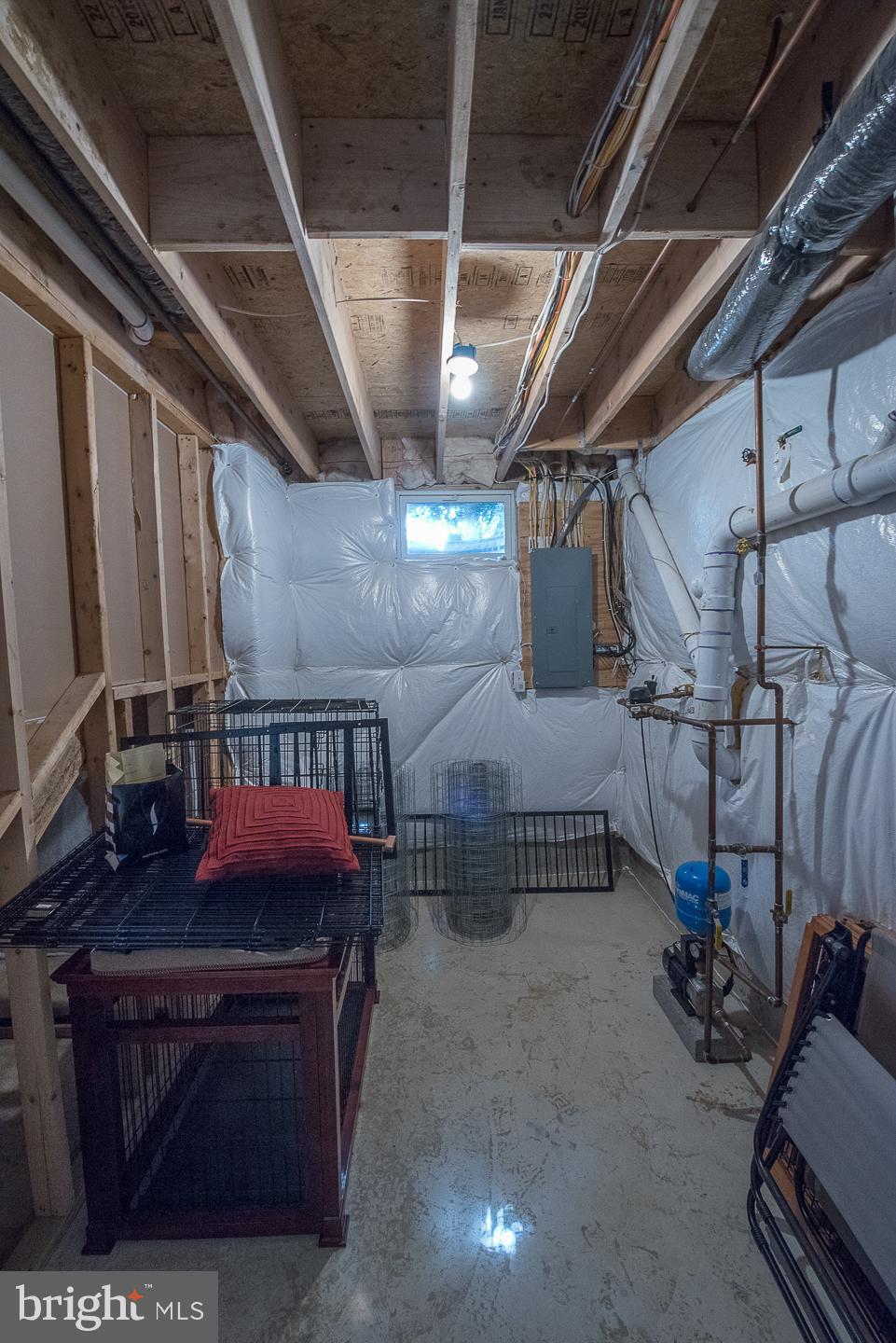 ASHWOOD MANOR - Residential