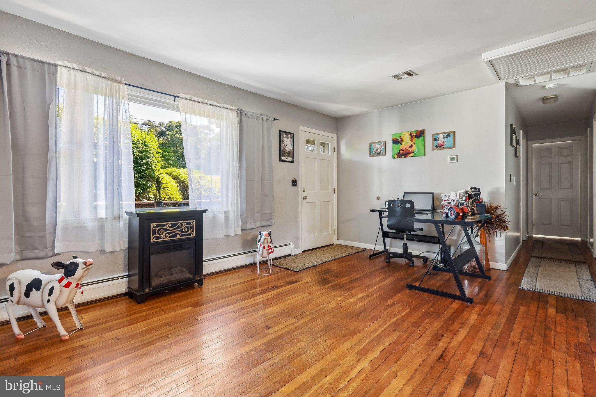 307 LAWRENCE DRIVE