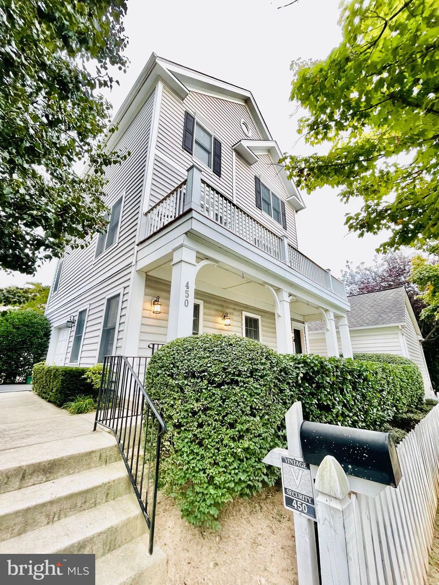 Beautiful three-level cottage bathed in bright, natural light. 3 bedrooms and 3.5 baths. Spacious 6-foot+ bump-outs on all levels. Airy, open floor-plan on main level with 9-foot ceilings and beautiful hardwood floors. Updated kitchen with granite countertops, stainless steel appliances, and island/breakfast bar. Owner's Suite on upper level with vaulted ceilings and spa bath with large tub and separate shower. Additional bedroom on upper level with full bath. Private bedroom/office with full bath on 1st level. Attached 1-car garage. Porch and 2nd floor balcony for barbecues, relaxing, and outdoor living. Appreciate living within walking distance of restaurants, cafes, grocery stores, and schools. Relax and stay fit by using the nearby trails (including around the lakes), pool, and recreation complex. In this gorgeous home, you'll become part of a welcoming community in a convenient location (near 270, 370, 200, and bus to metro).