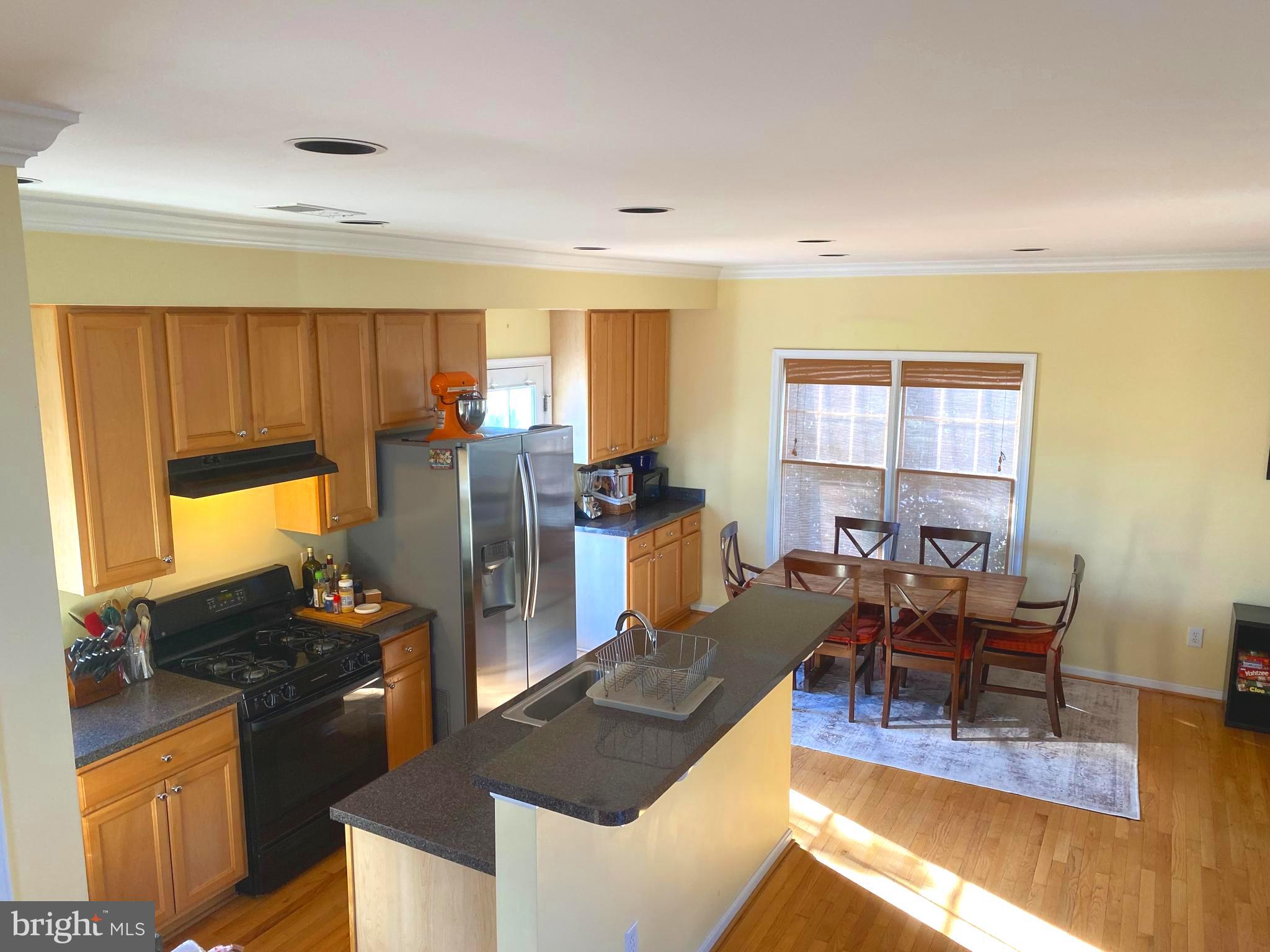 LAKELANDS - Residential Lease