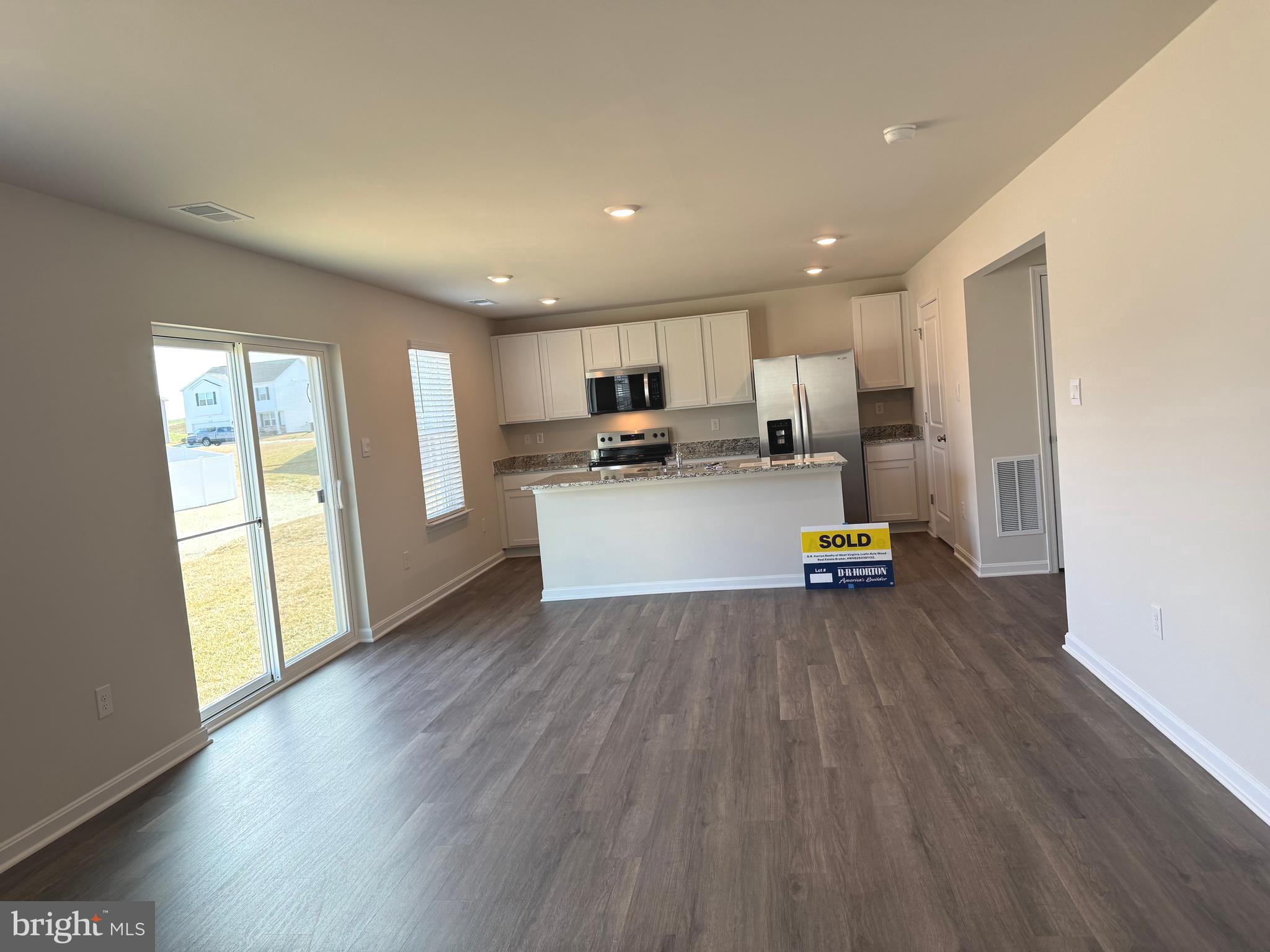 RED HILL - Residential Lease